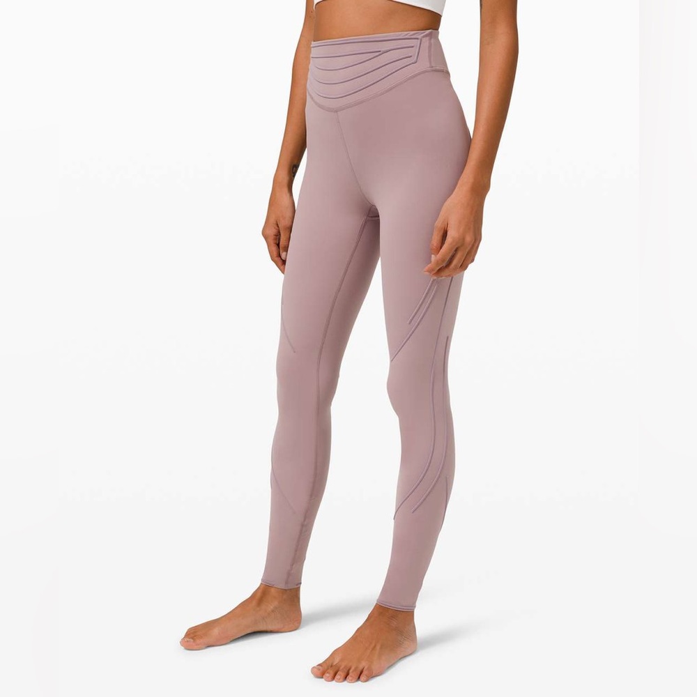 NWOT Lululemon Get in Line Super High-Rise Tight 28"